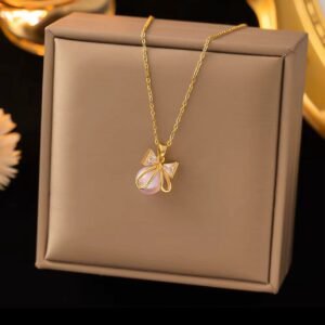 Luxury 18K Gold Plated Zircon Bow Pendant Necklace