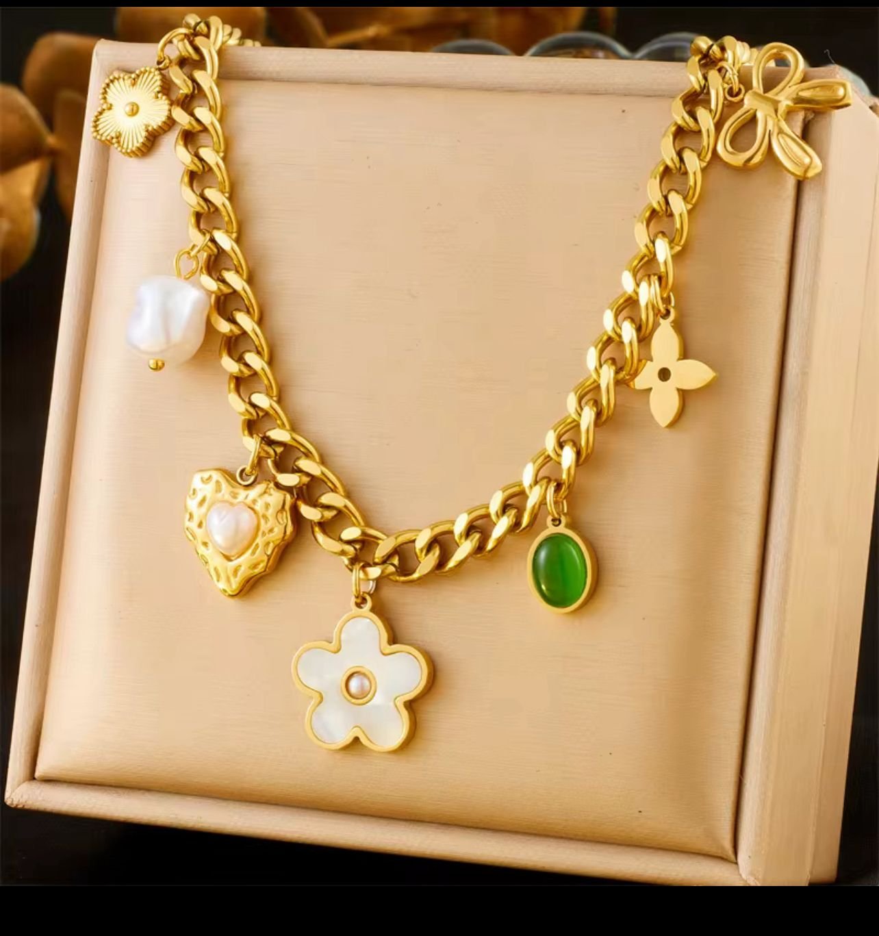 Pearl shell flower heart 18K gold plated necklace