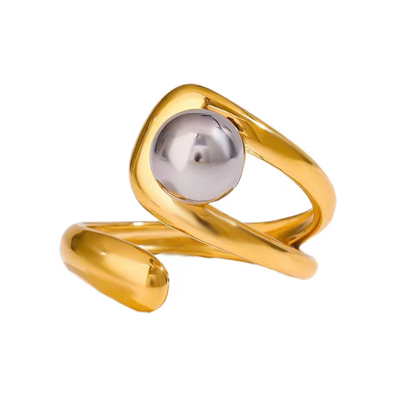18K Gold-Plated sculptural and resizable Ring